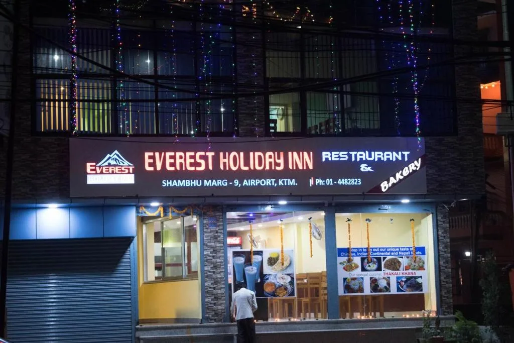 Everest Holiday Inn - Hotels Booking Nepal 117206466
